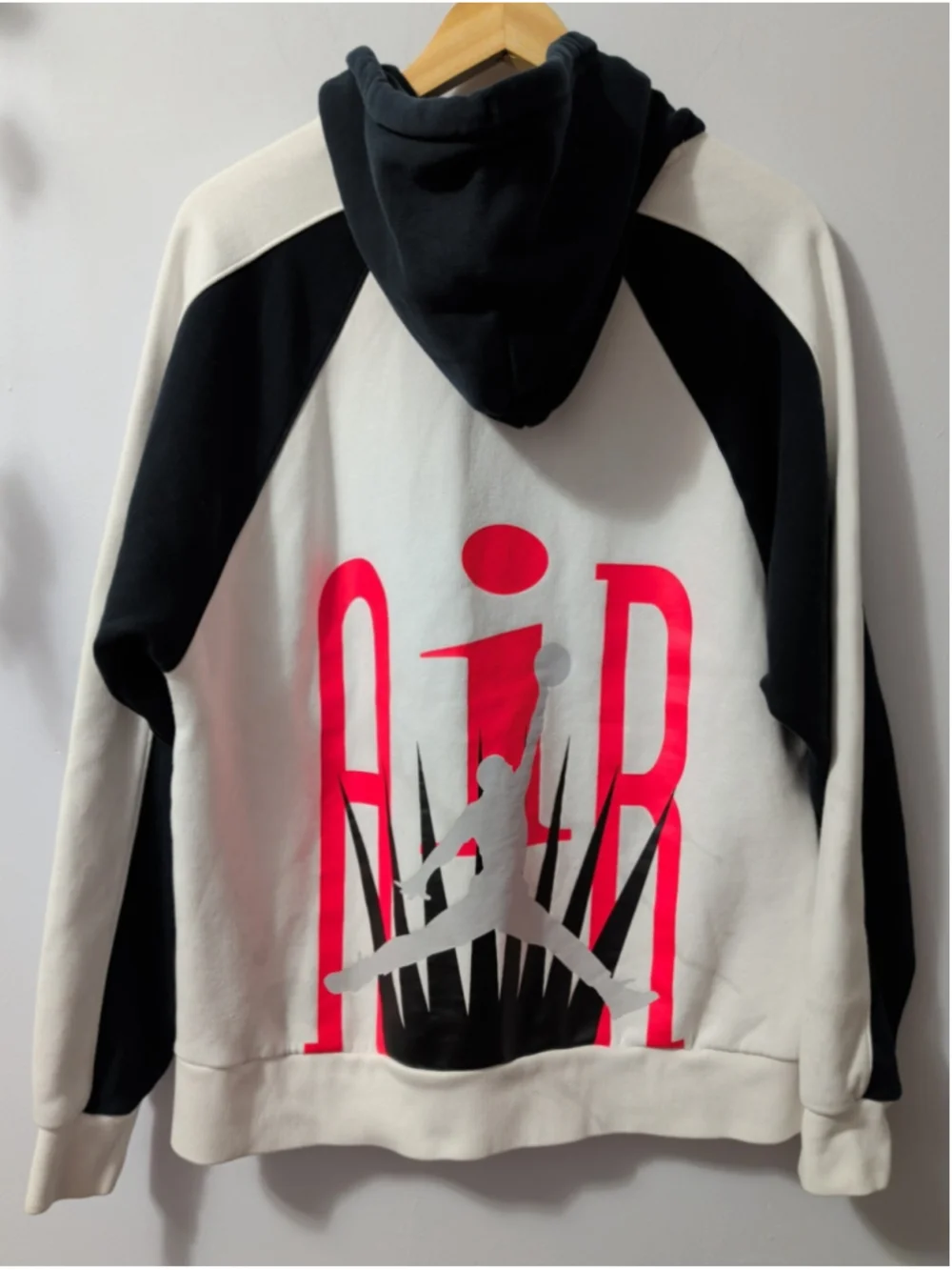 Air Jordan Hoodie Mens M Black White Sweatshirt Jumpman Embroidered Logo *Stains